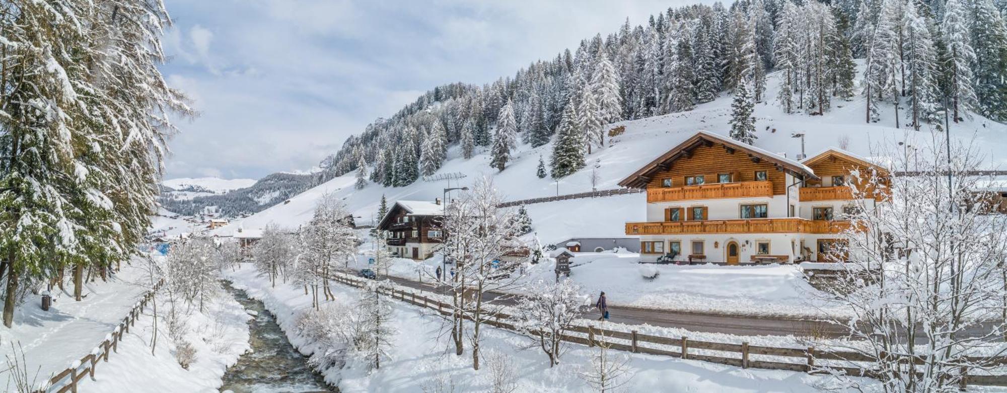 Garni La Grambla Hotel Selva di Val Gardena Exterior foto