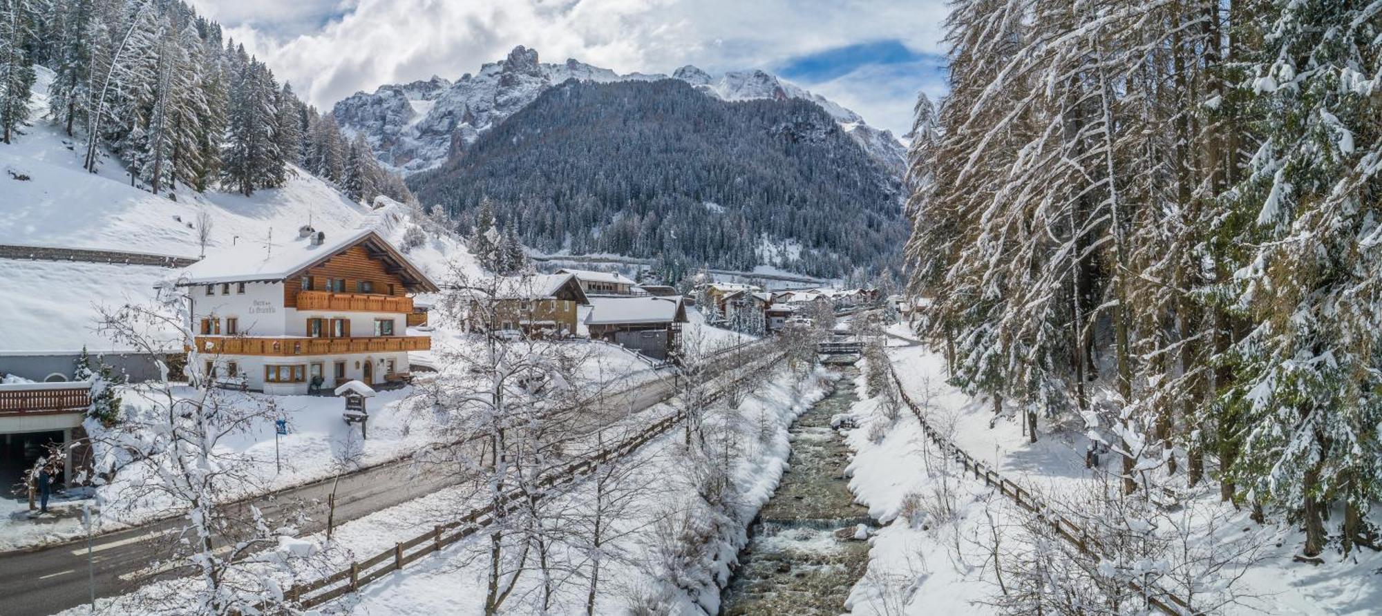 Garni La Grambla Hotel Selva di Val Gardena Exterior foto