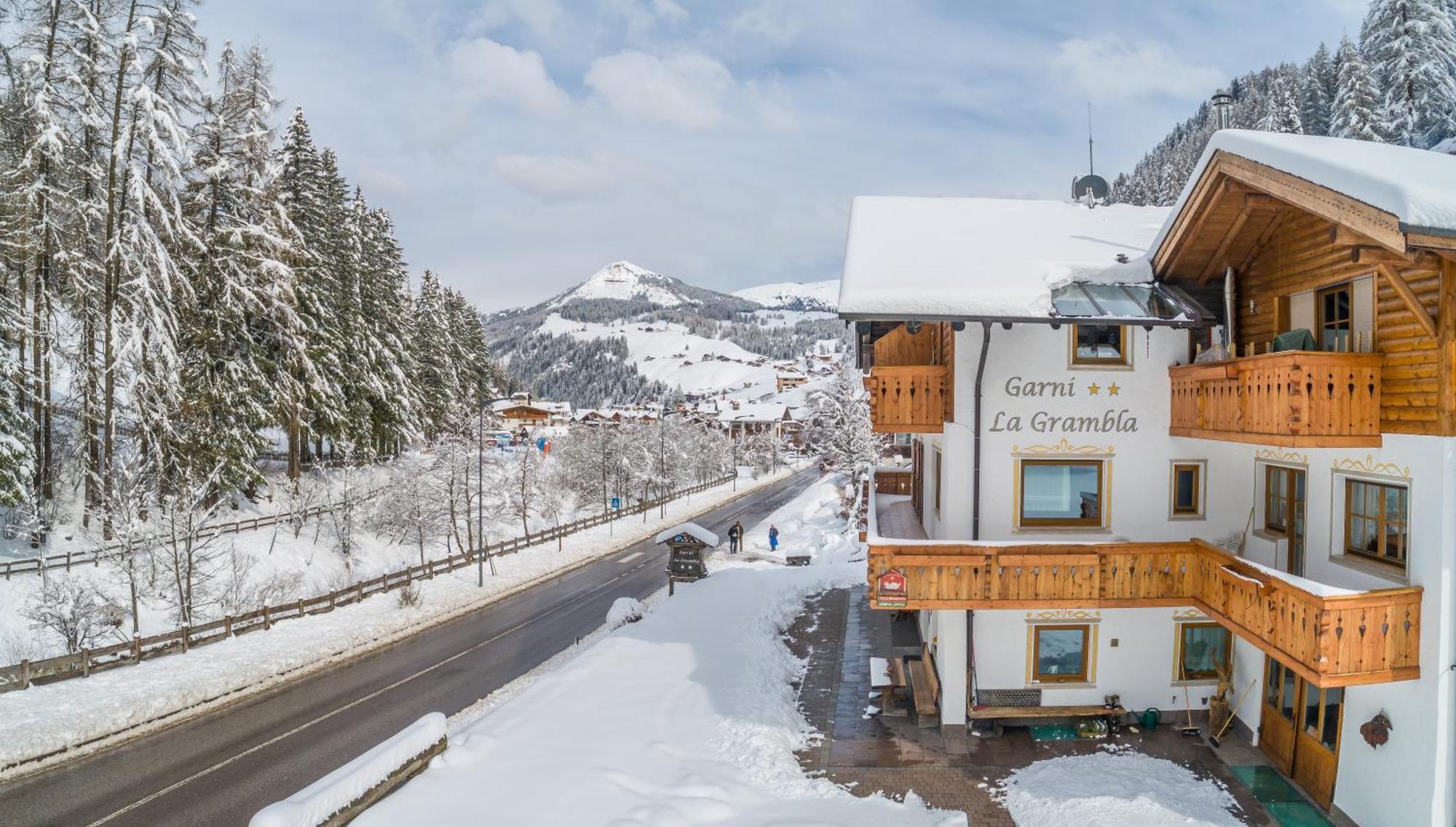 Garni La Grambla Hotel Selva di Val Gardena Exterior foto