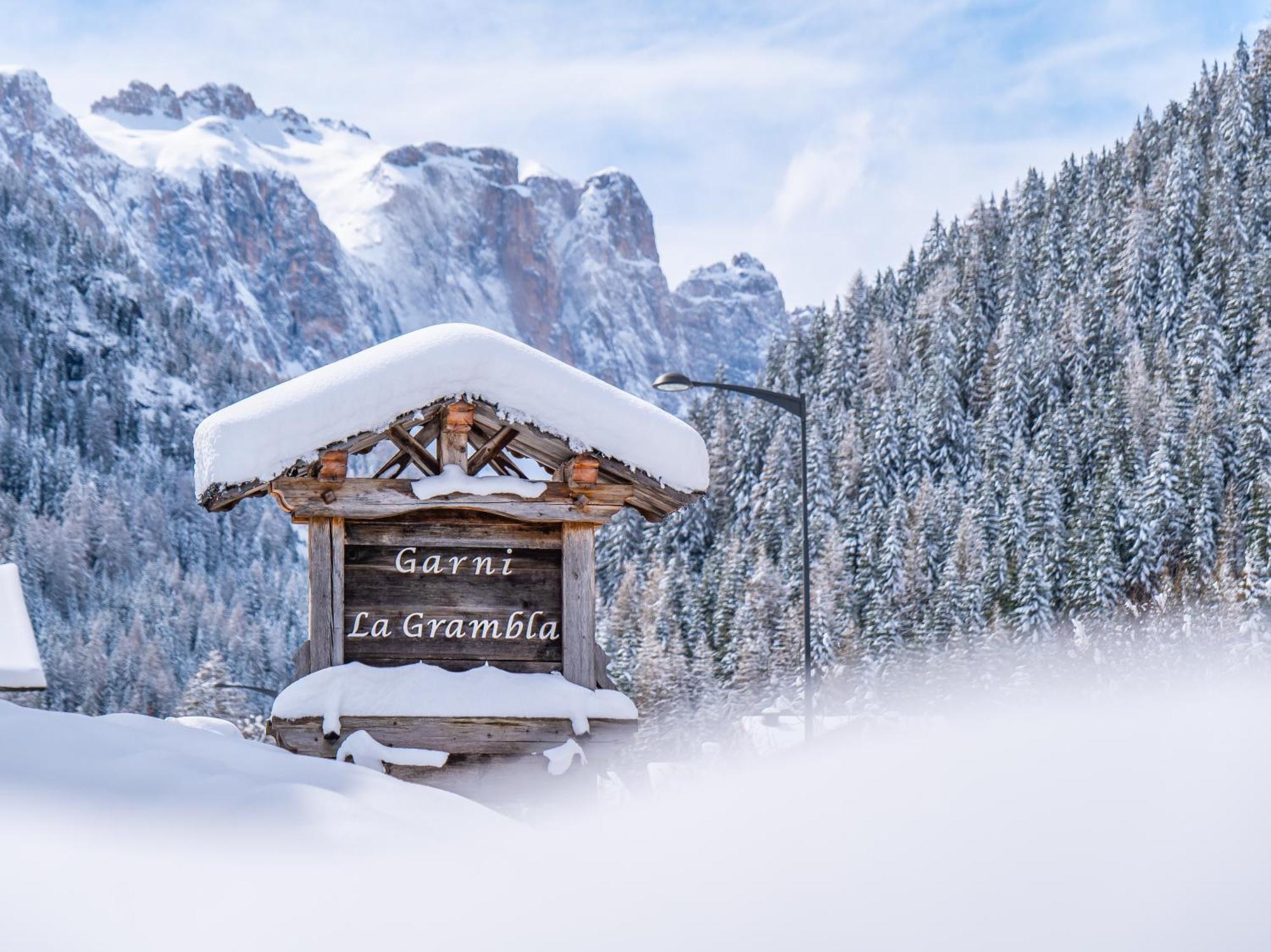 Garni La Grambla Hotel Selva di Val Gardena Exterior foto