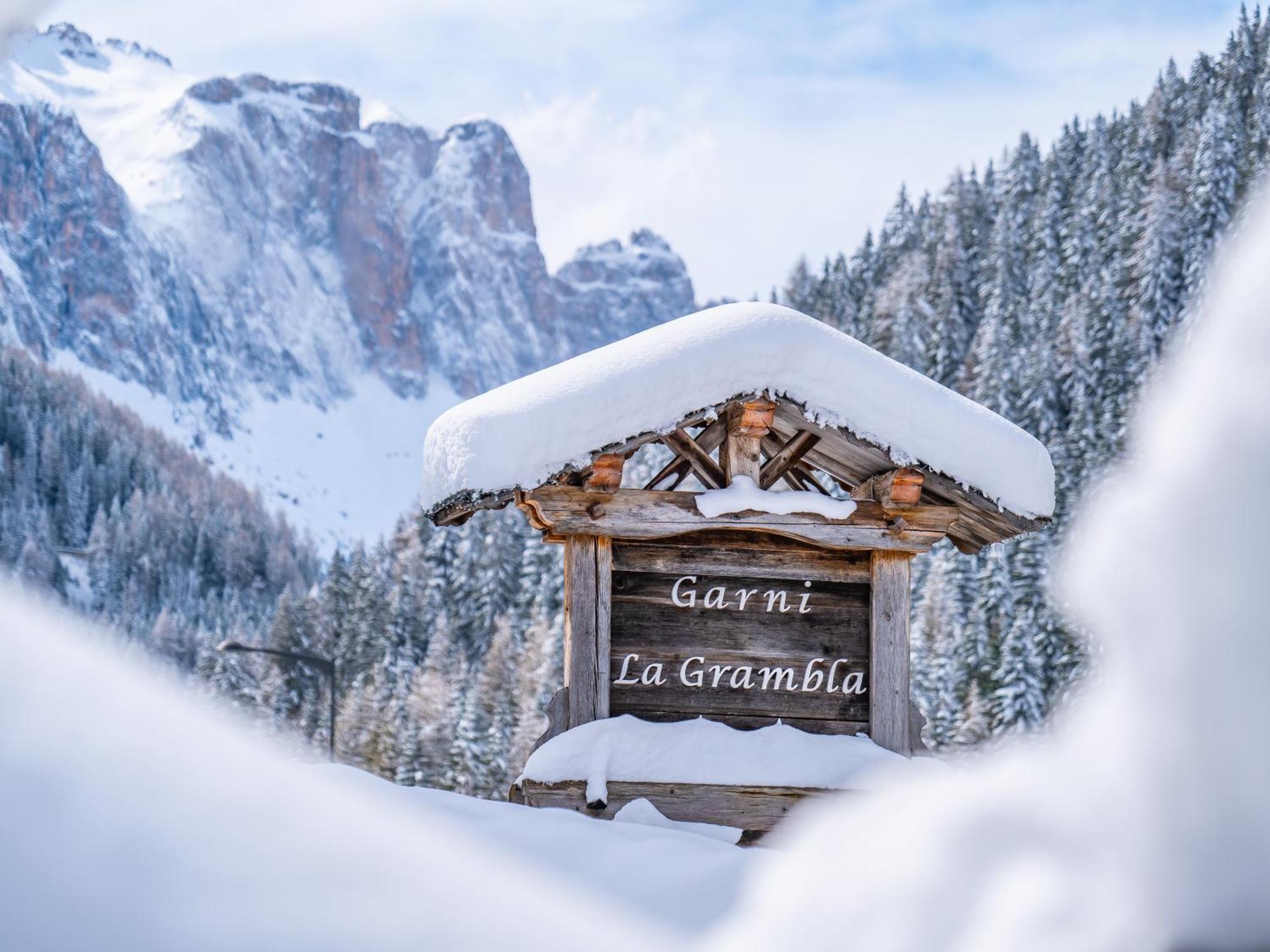 Garni La Grambla Hotel Selva di Val Gardena Exterior foto