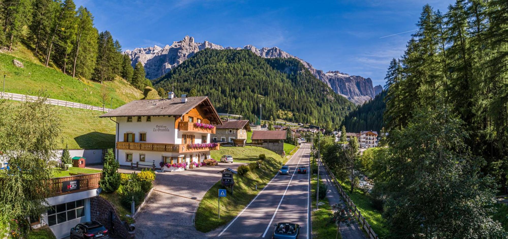 Garni La Grambla Hotel Selva di Val Gardena Exterior foto