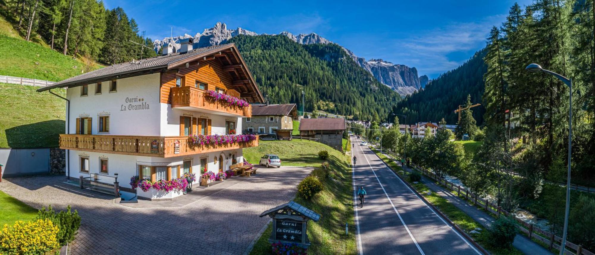 Garni La Grambla Hotel Selva di Val Gardena Exterior foto