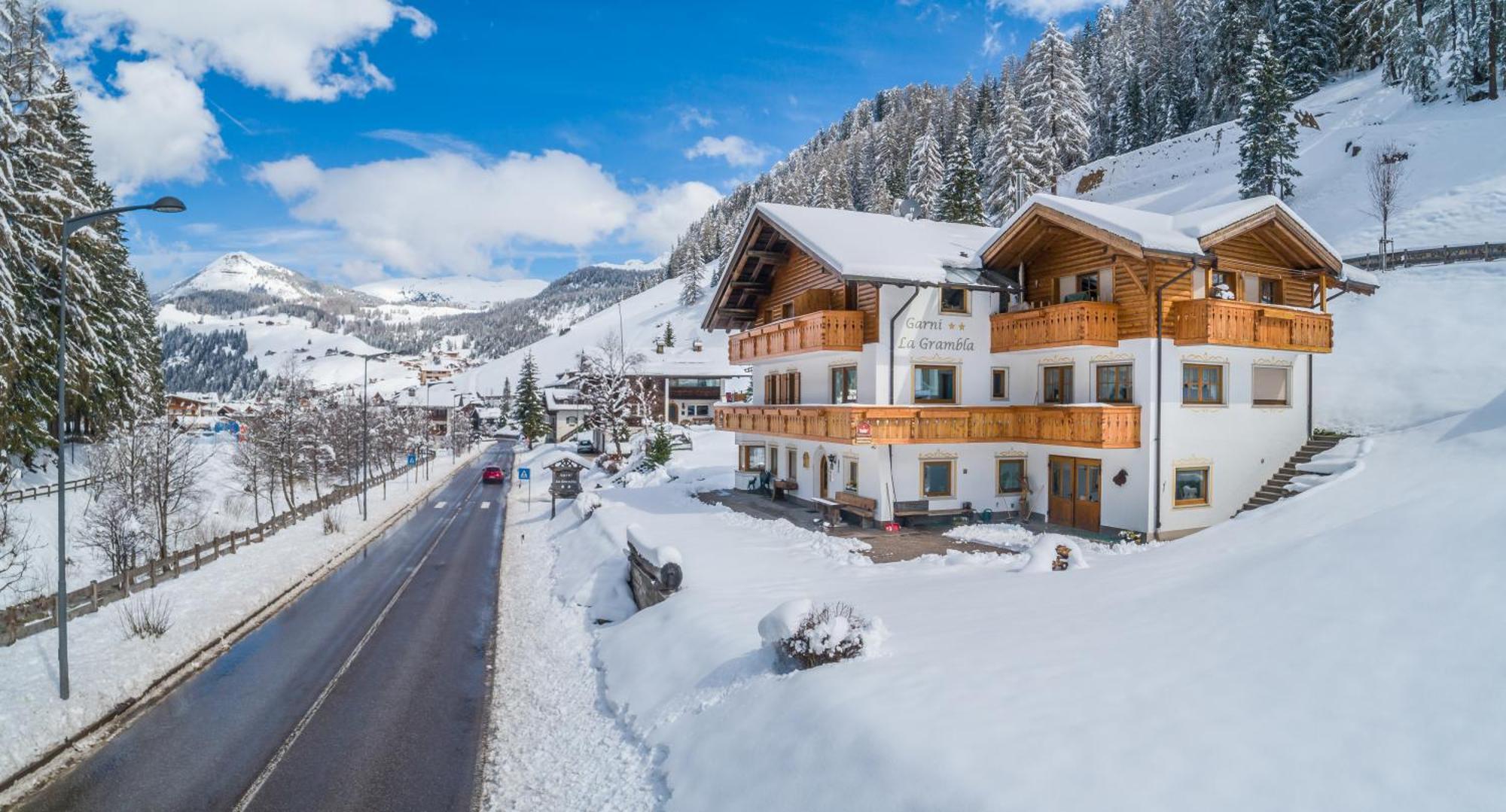 Garni La Grambla Hotel Selva di Val Gardena Exterior foto