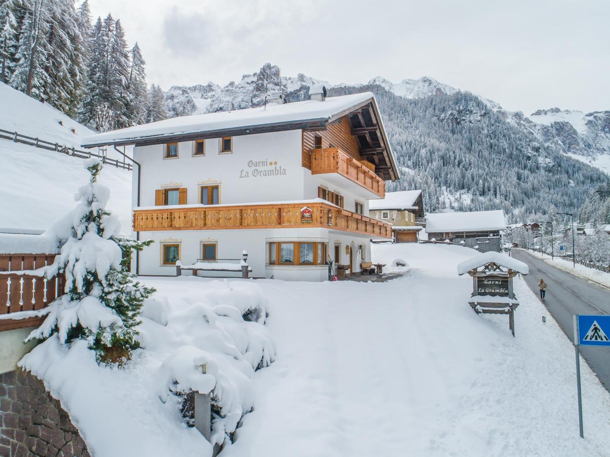 Garni La Grambla Hotel Selva di Val Gardena Exterior foto