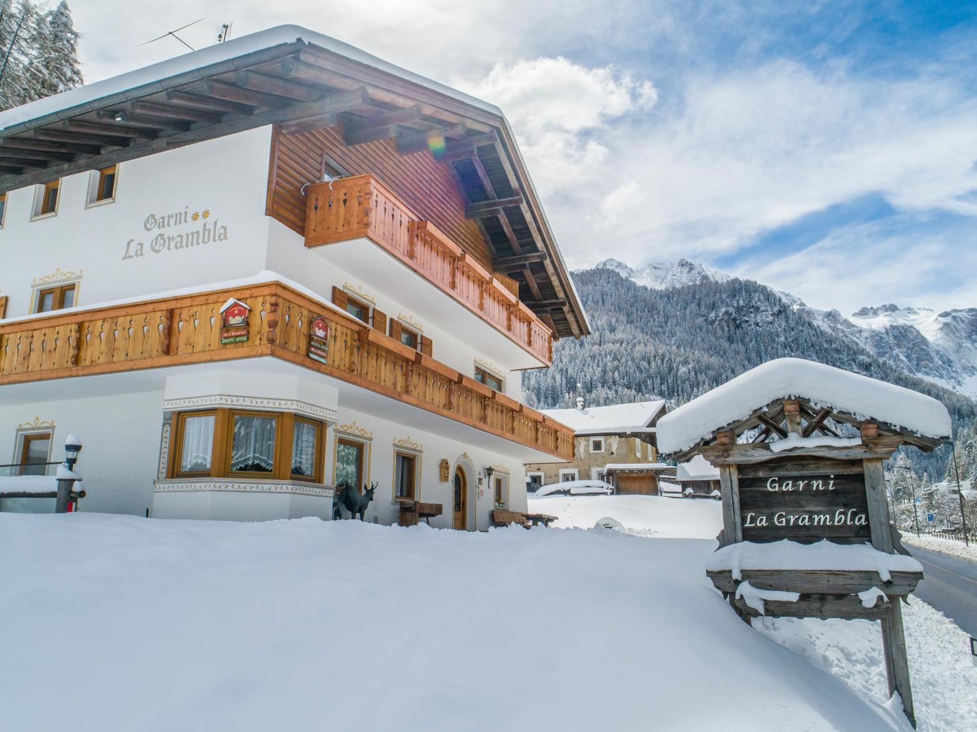 Garni La Grambla Hotel Selva di Val Gardena Exterior foto